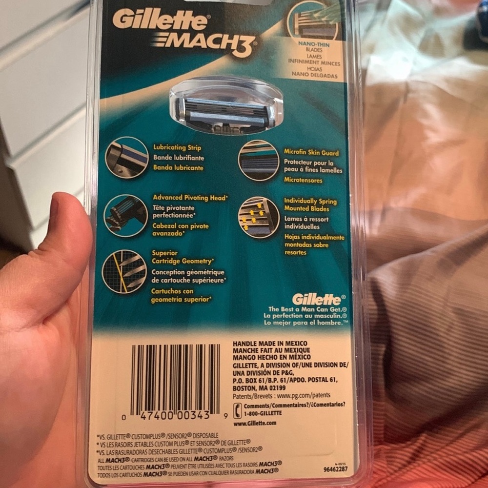 Razor - Picture 2 of 2